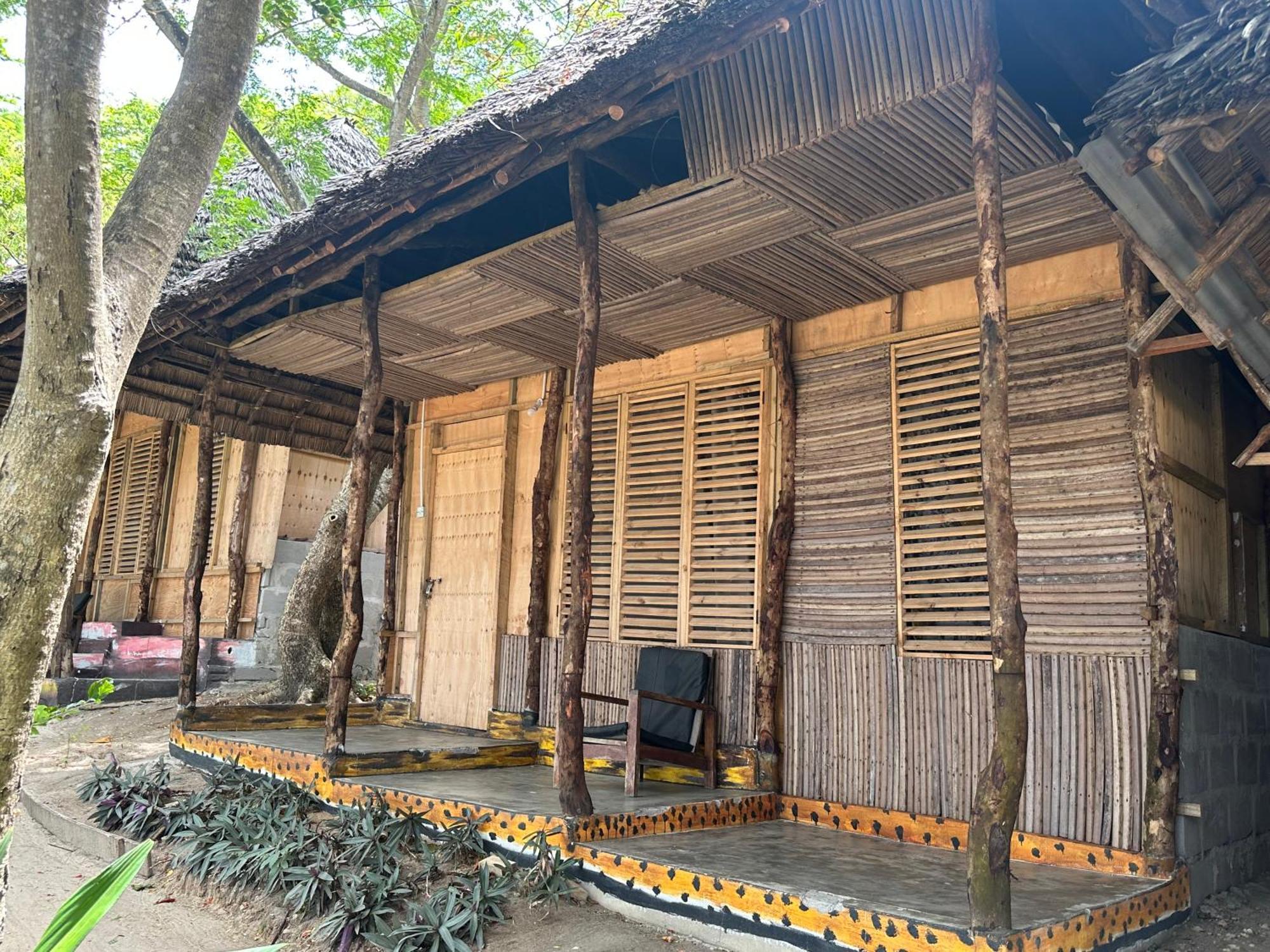 Maweni Beach Bungalows Килиндони Экстерьер фото