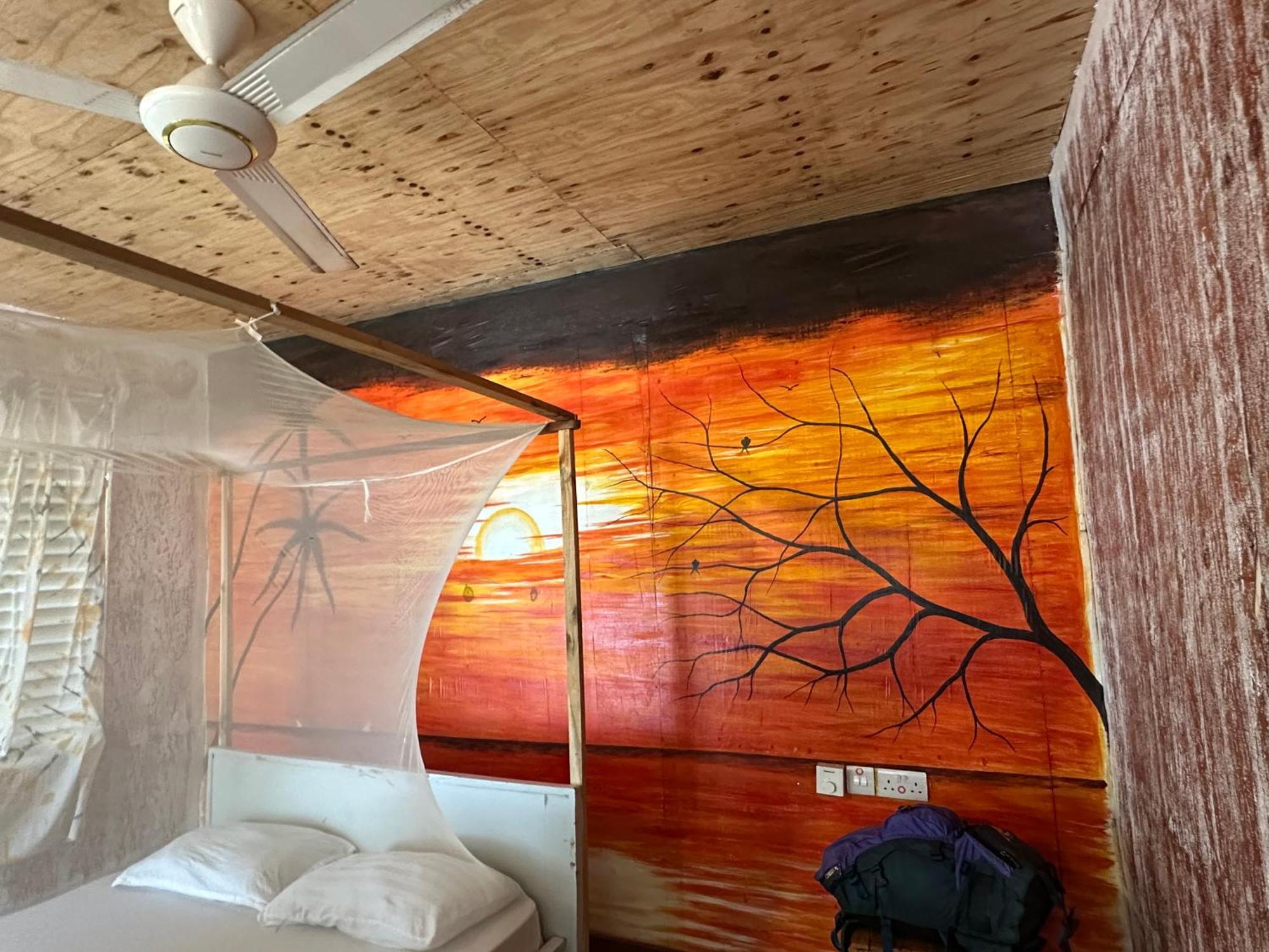 Maweni Beach Bungalows Килиндони Экстерьер фото