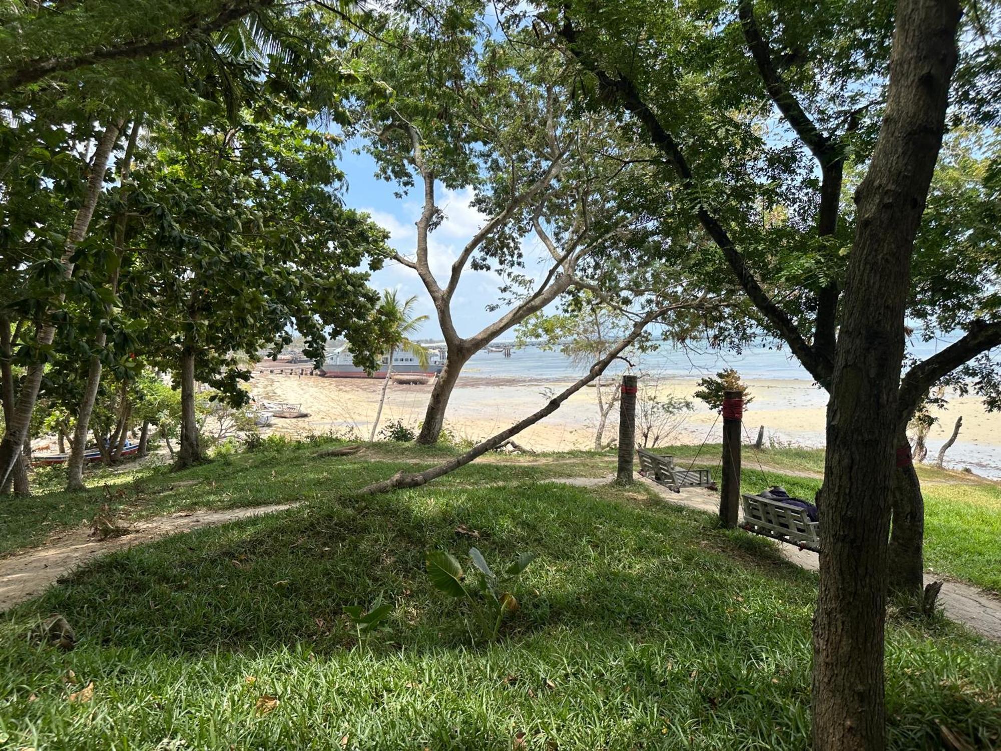 Maweni Beach Bungalows Килиндони Экстерьер фото